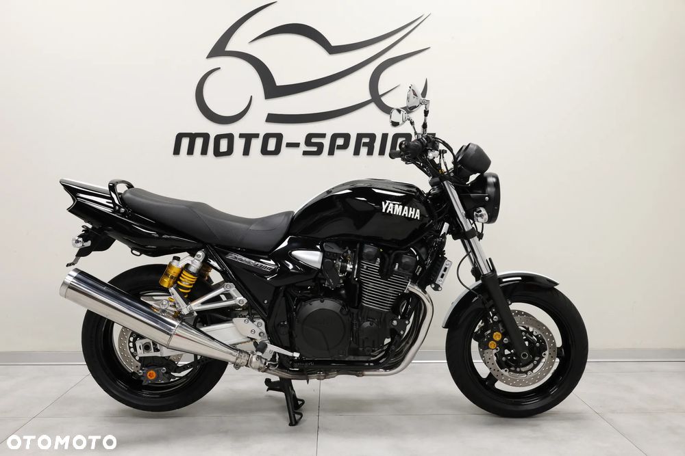 Yamaha XJR - 2