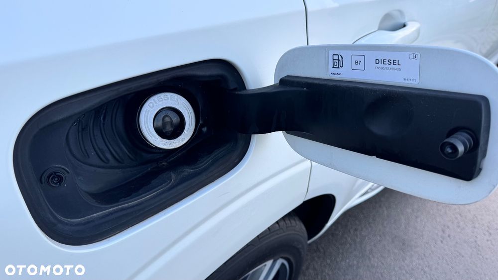 Volvo XC 60 D5 AWD Inscription - 33