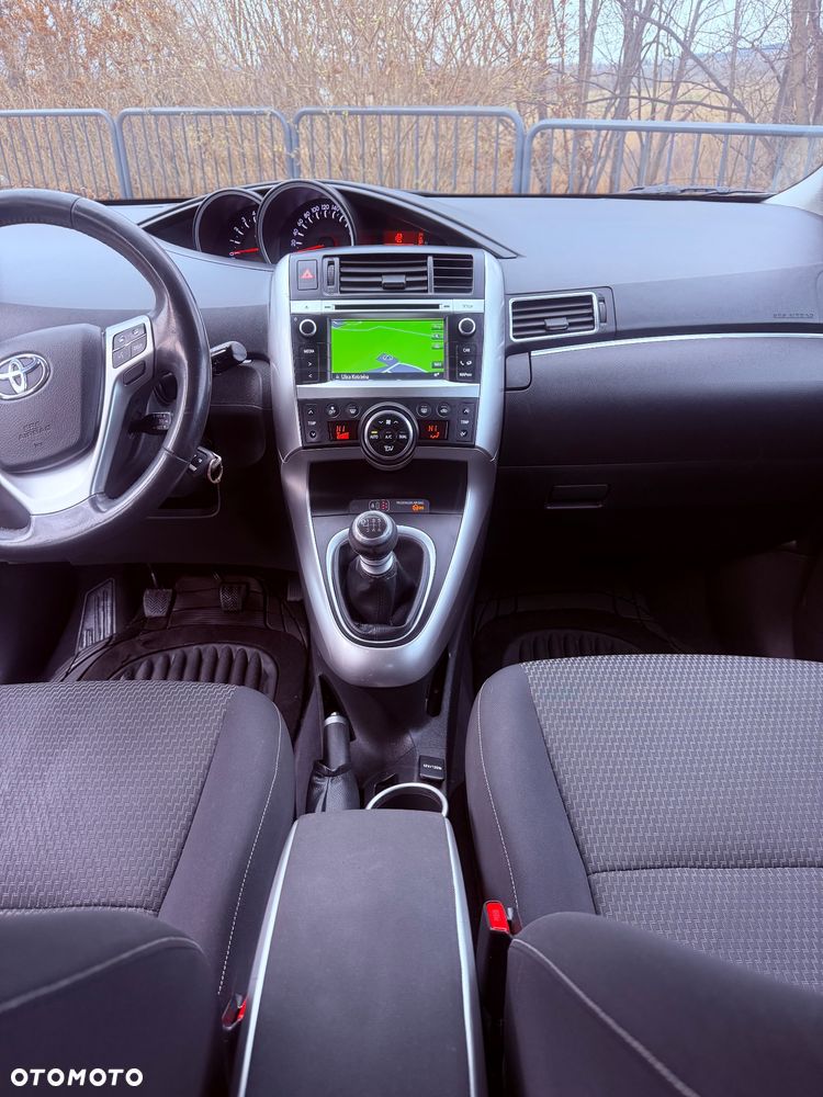 Toyota Verso 1.6 D-4D Premium 7os - 13