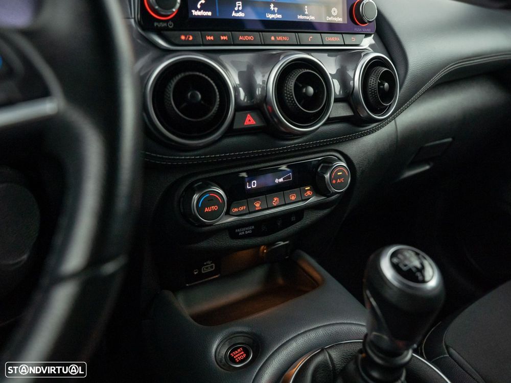 Nissan Juke 1.0 DIG-T Tekna - 30
