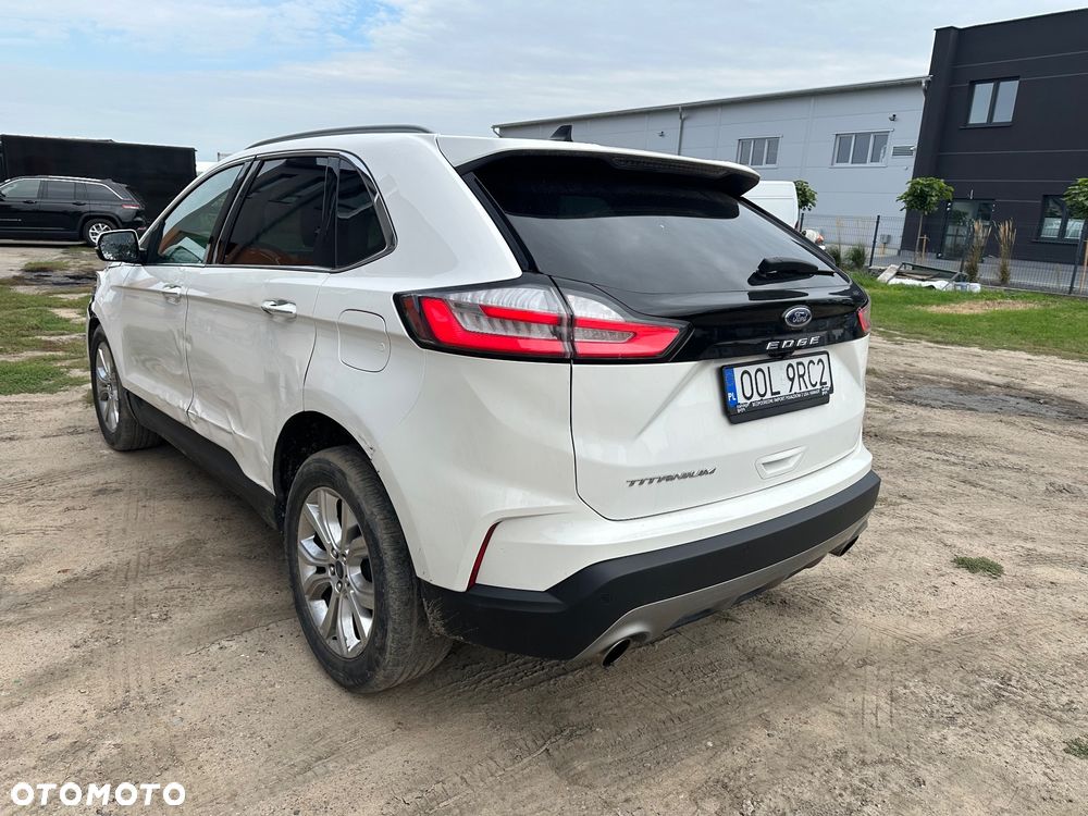 Ford Edge - 4