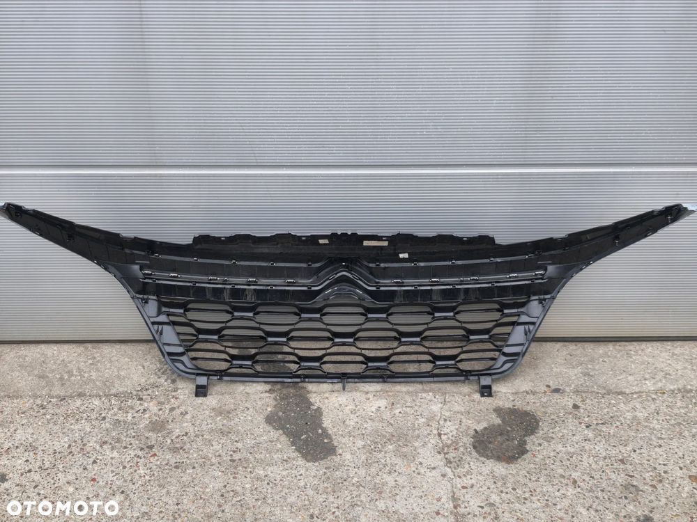 Grill atrapa zderzaka chrom Citroen Jumper Lift 2014-2024 1315804070 - 6