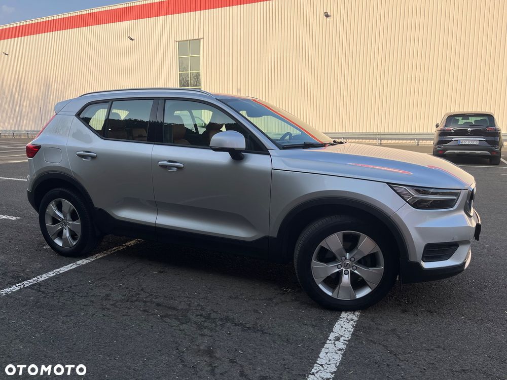 Volvo XC 40 D3 Momentum Pro - 3