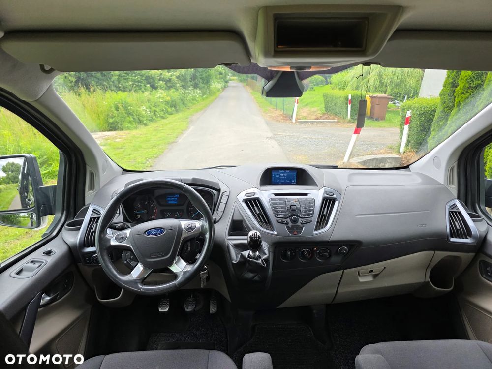 Ford Transit Custom - 13