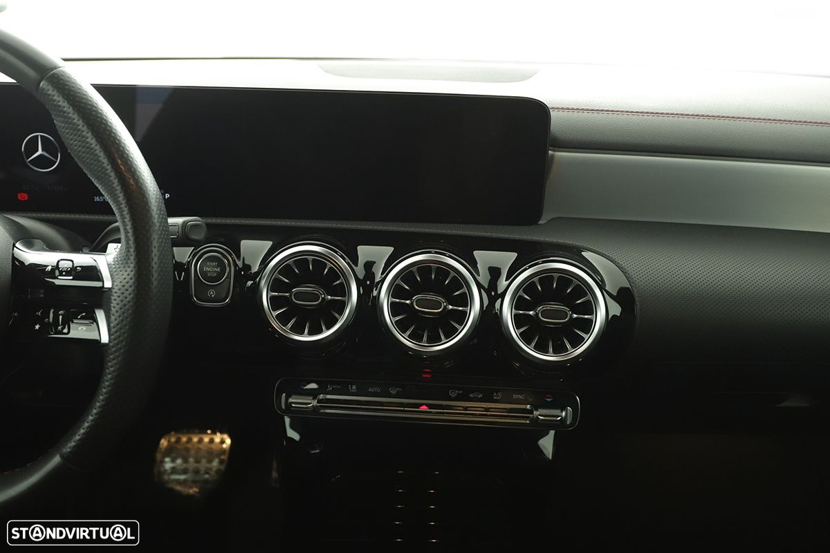 Mercedes-Benz CLA 180 d Shooting Brake AMG Line Aut. - 9