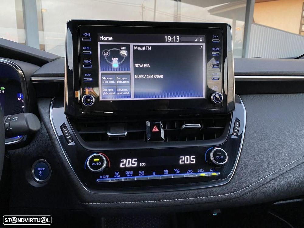 Toyota Corolla 1.8 Hybrid Comfort - 19