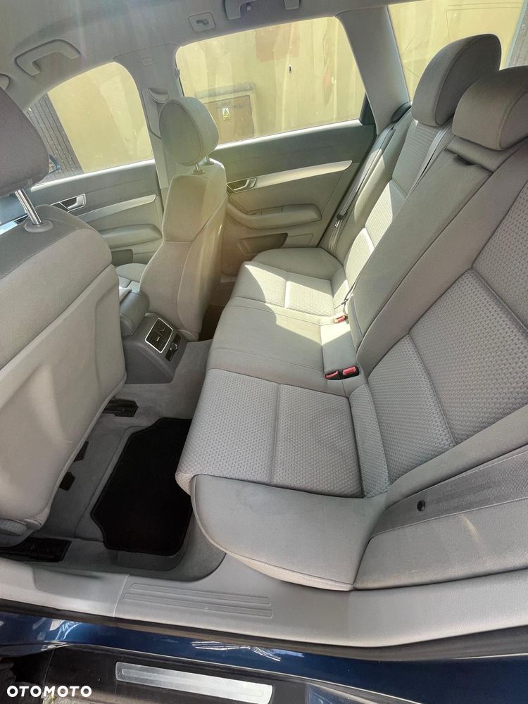Audi A6 Avant - 10