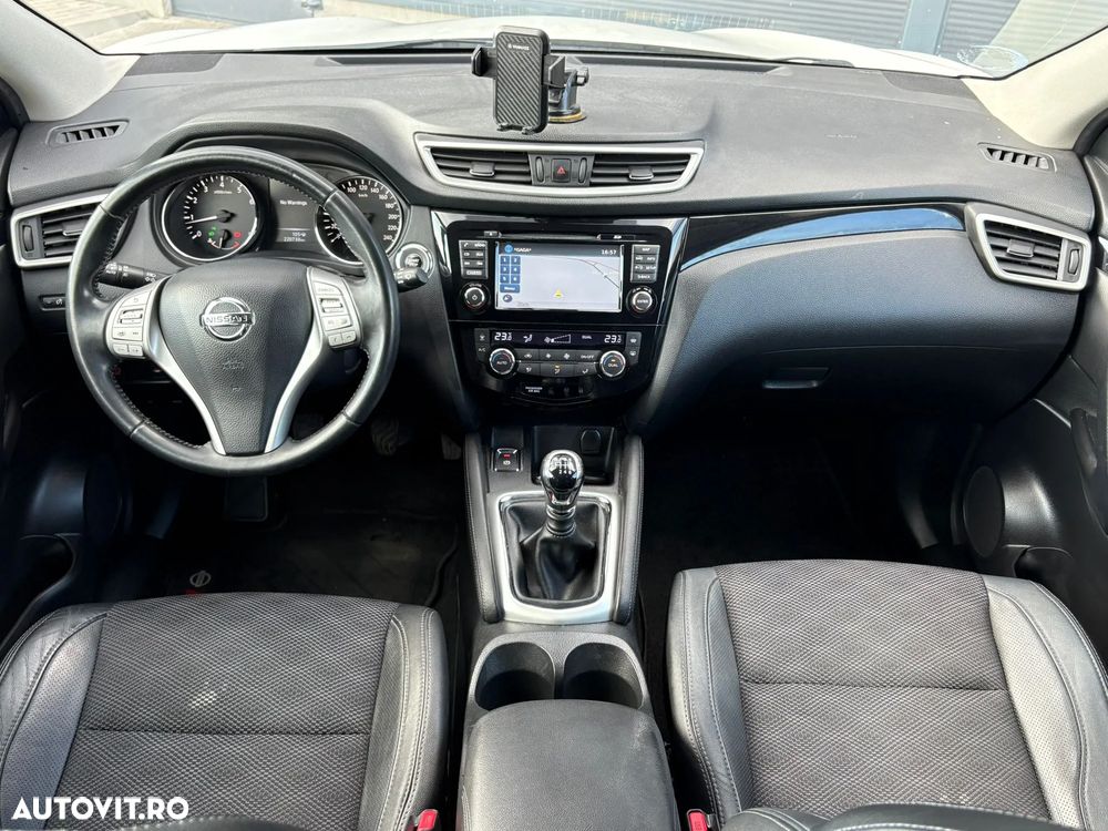 Nissan Qashqai 1.2 DIG-T 360 - 11