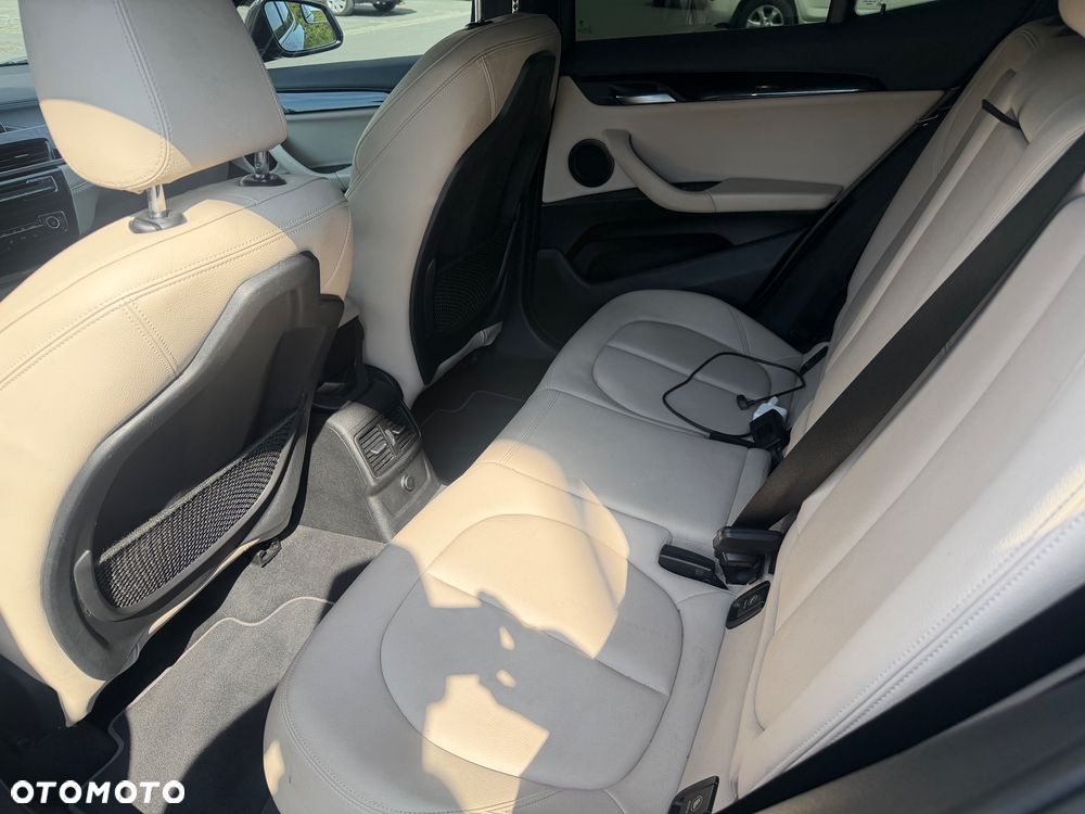 BMW X2 - 15