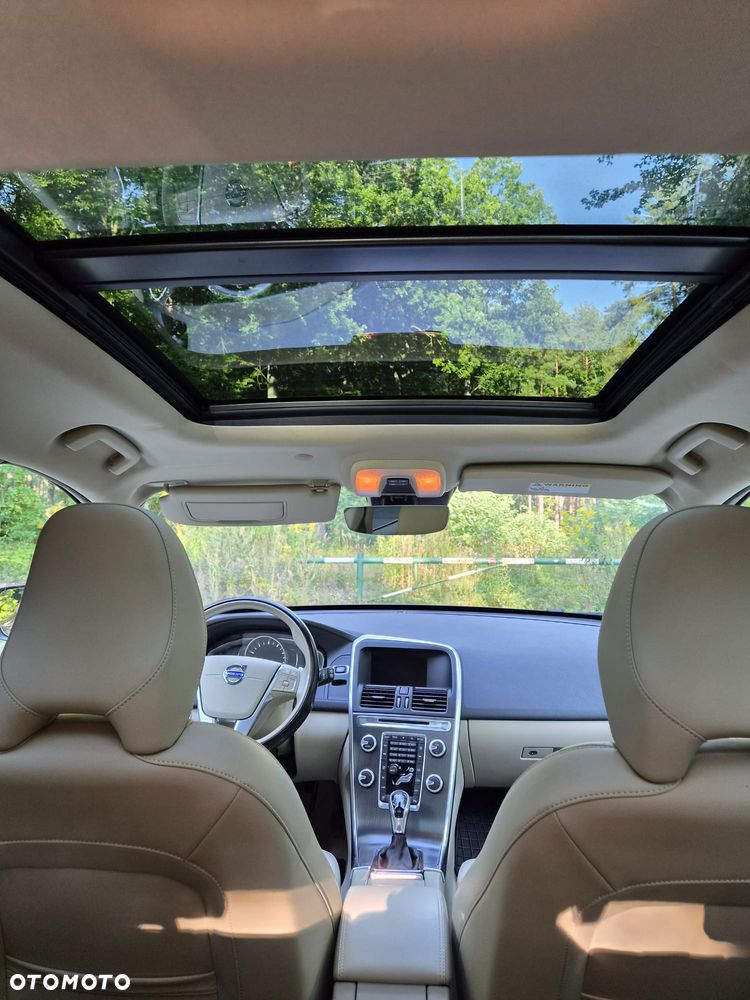 Volvo XC 60 T6 Drive-E Momentum - 33