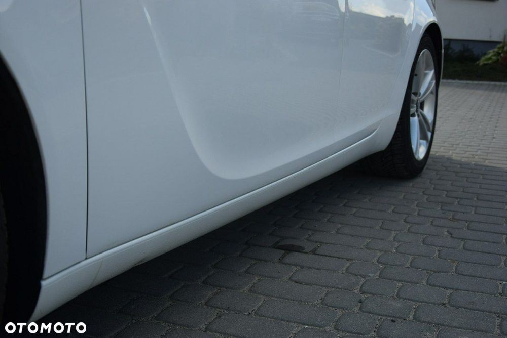 Opel Insignia 1.6 T Cosmo - 18