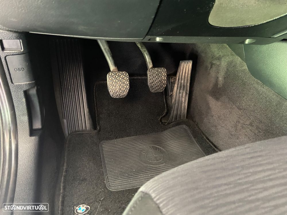 BMW X1 xDrive18d - 6