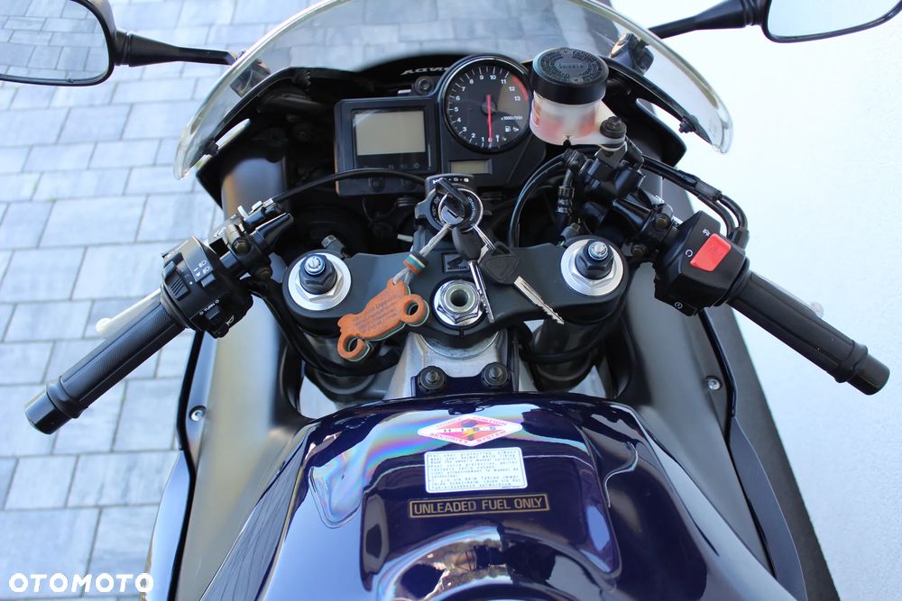 Honda CBR - 18