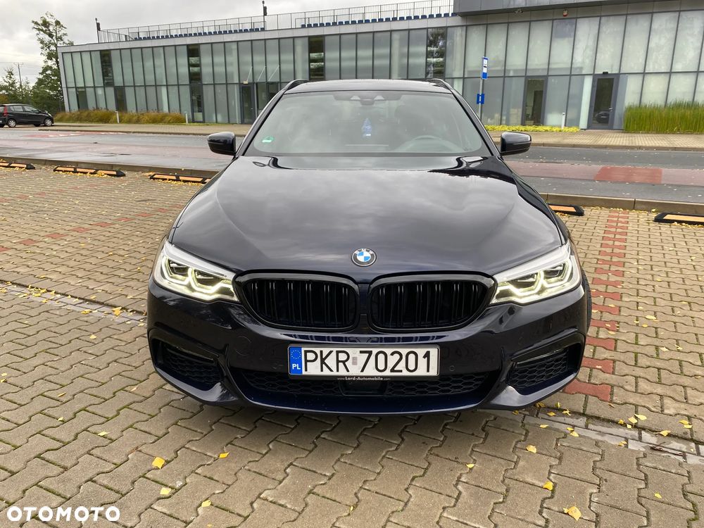 BMW Seria 5 540i xDrive Touring - 2