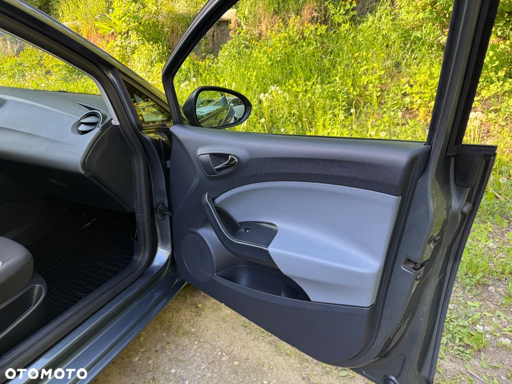 Seat Ibiza 1.6 16V Style - 22