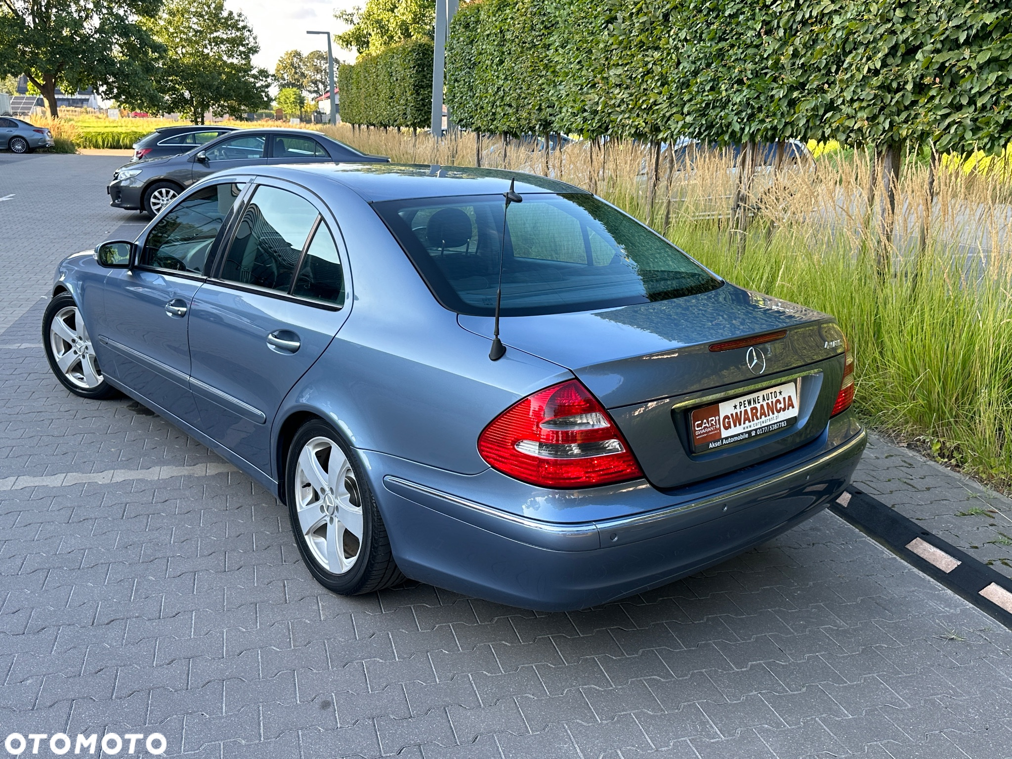 Mercedes-Benz Klasa E 320 4-Matic T Elegance - 14