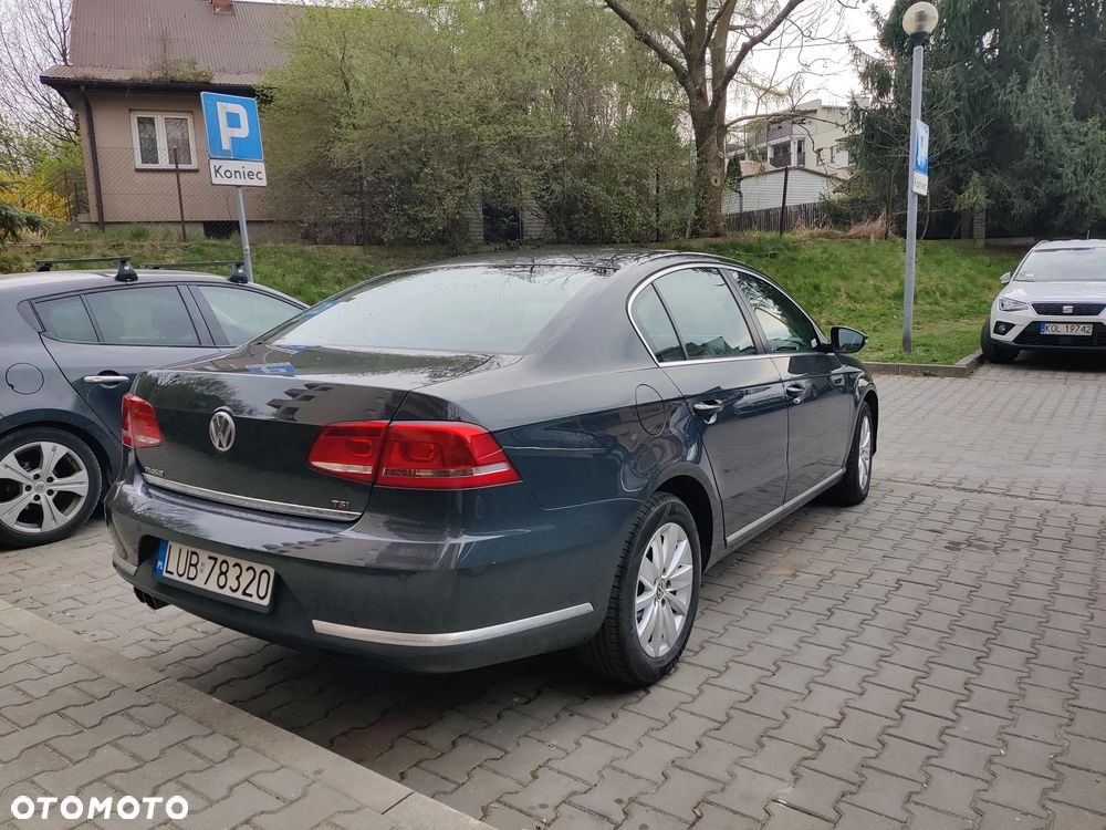 Volkswagen Passat 1.8 TSI Comfortline DSG - 10