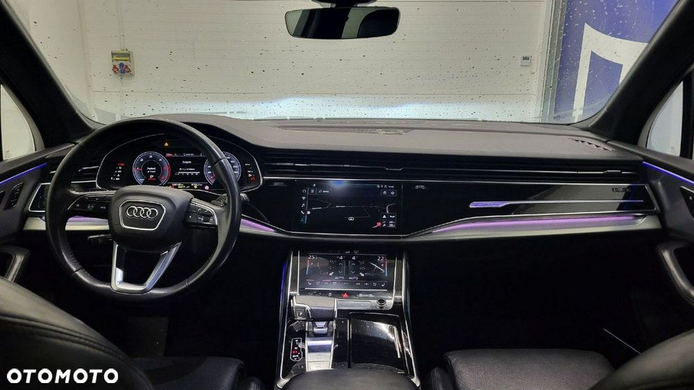 Audi Q7 - 17