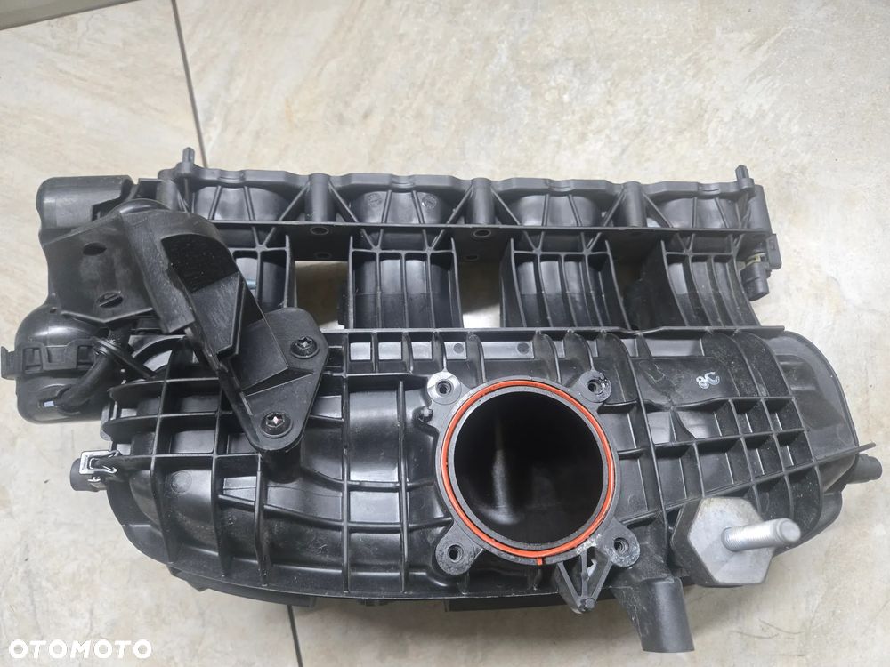 AUDI  NASTAWNIK KOLEKTOR SSĄCY 2,0 TFSI 06L133201DM - 4