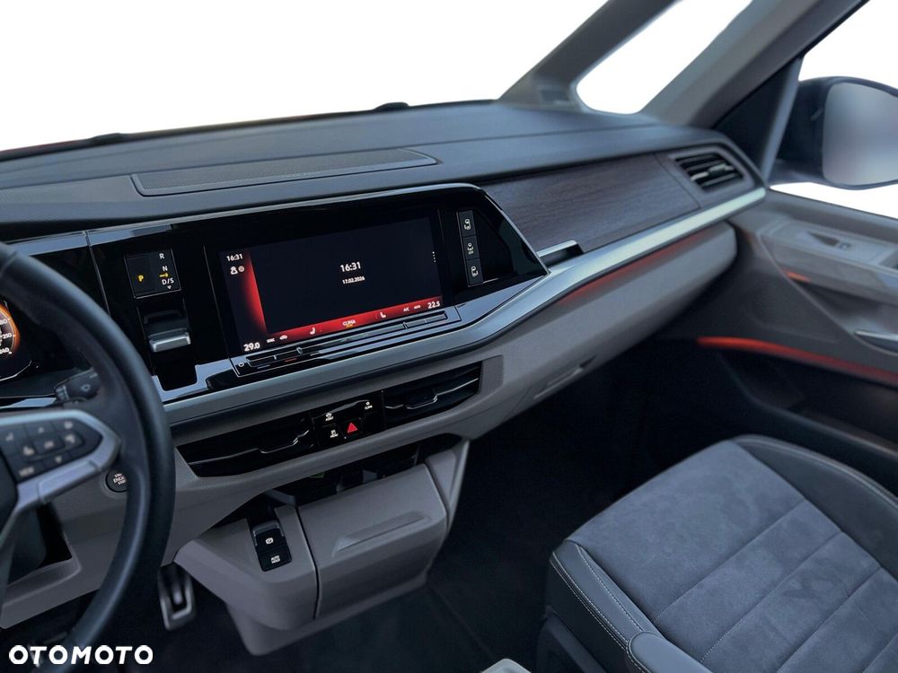 Volkswagen Multivan 2.0 TDI L2 Style DSG - 13