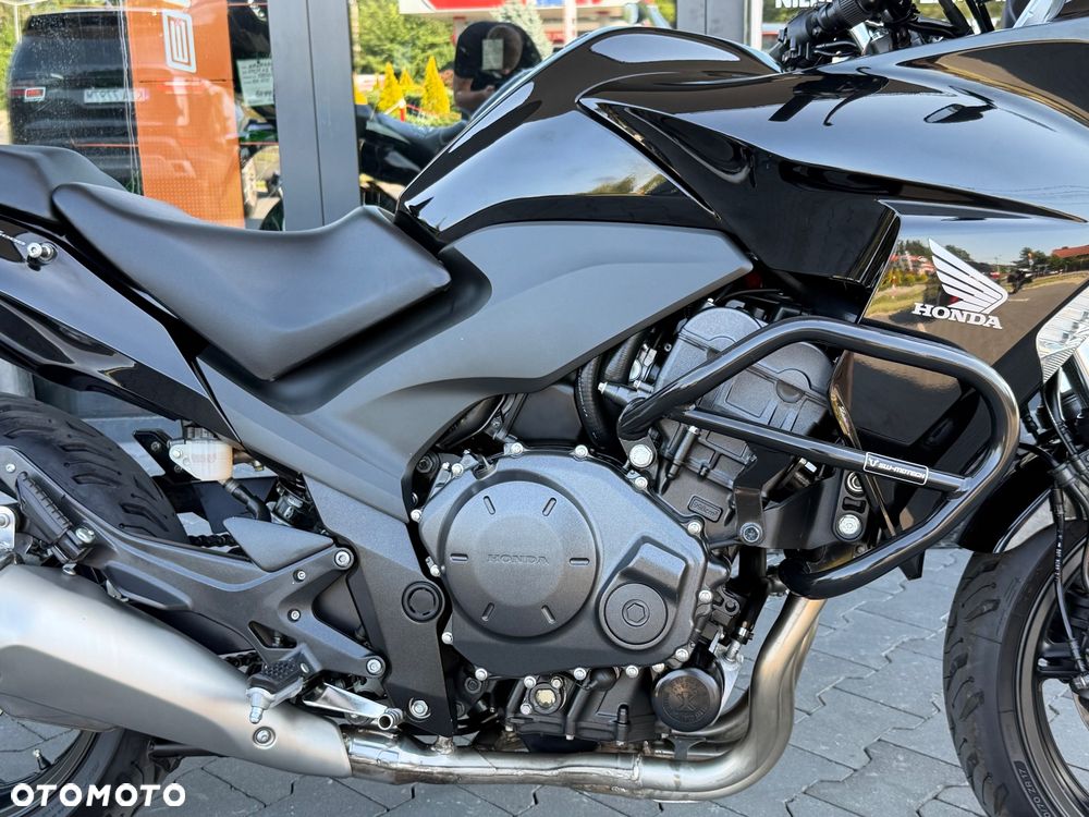 Honda CBF - 7