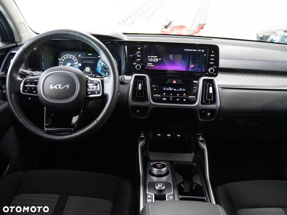 Kia Sorento 1.6 T-GDI HEV L 7os - 33