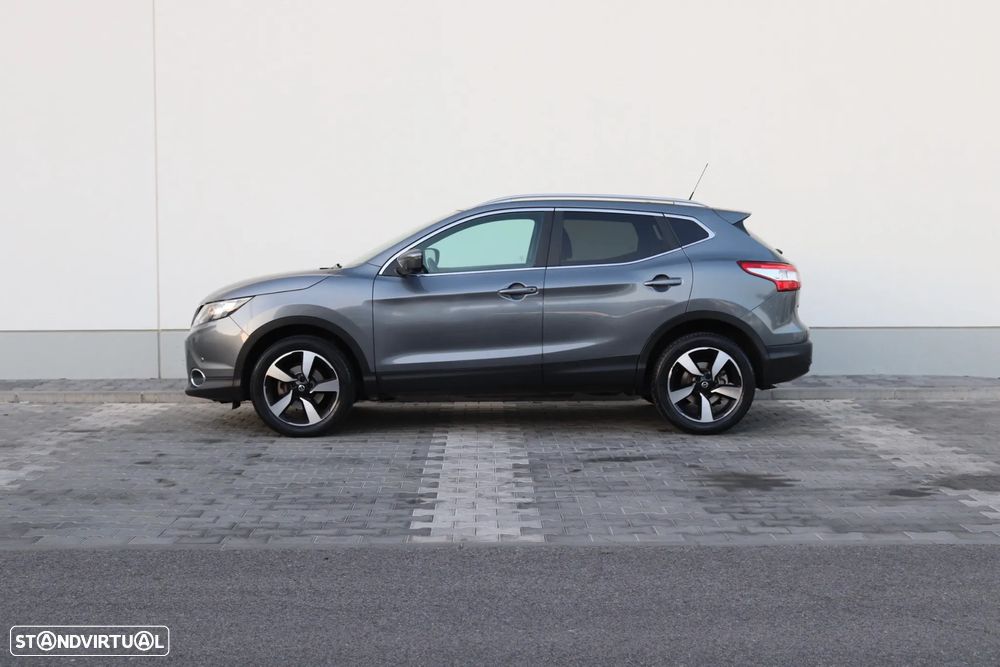 Nissan Qashqai 1.5 dCi TEKNA+ - 25
