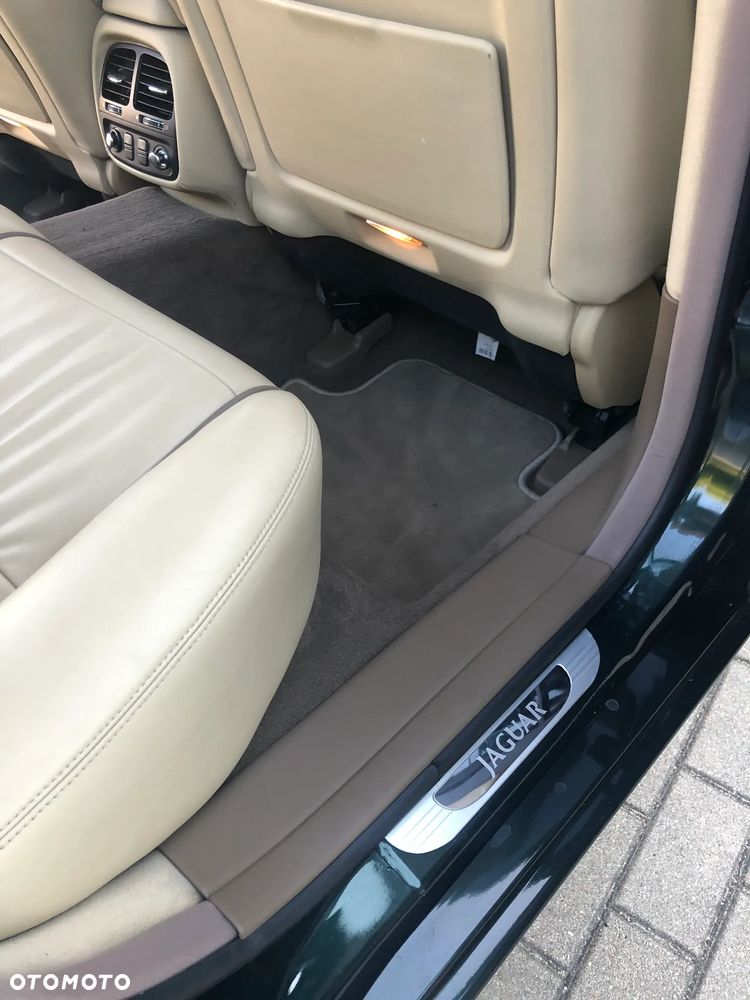 Jaguar XJ XJ6 2.7 D Executive - 11