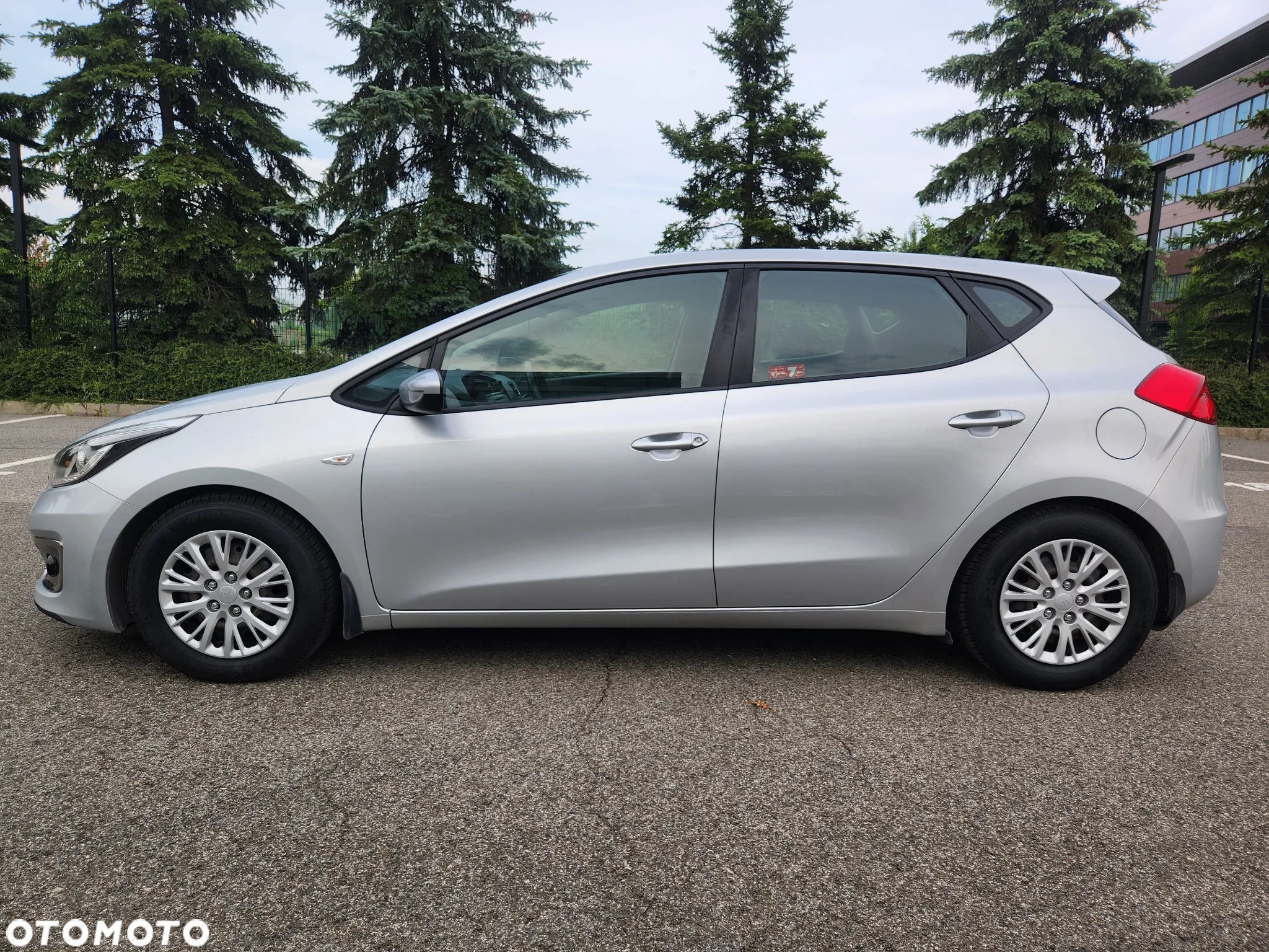 Kia Ceed Cee'd 1.4 CRDi M - 5