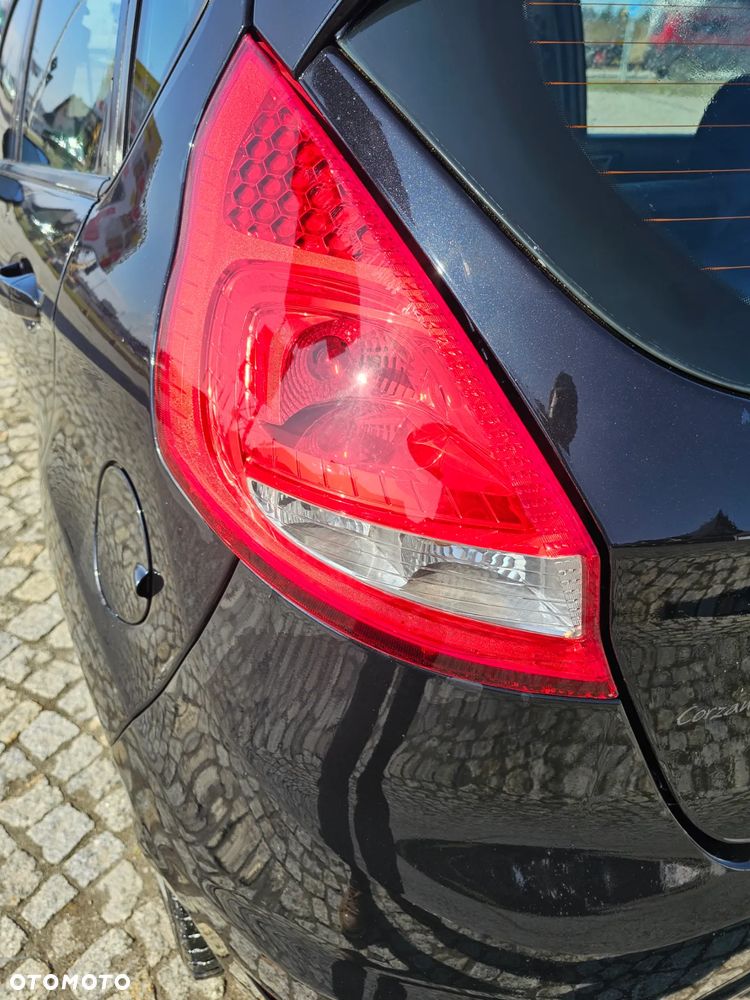 Ford Fiesta 1.4 TDCI Champions Edition - 8