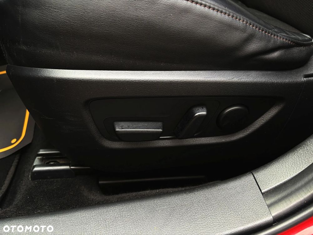 Mazda CX-30 SKYACTIV-X 2.0 M-Hybrid - 33