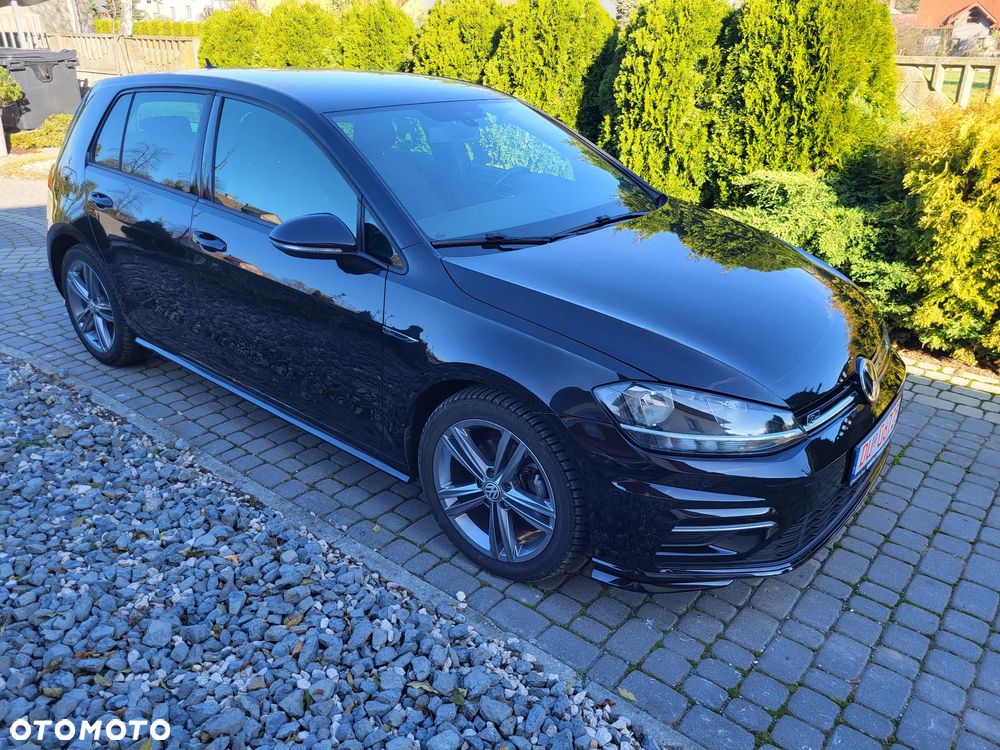 Volkswagen Golf - 2