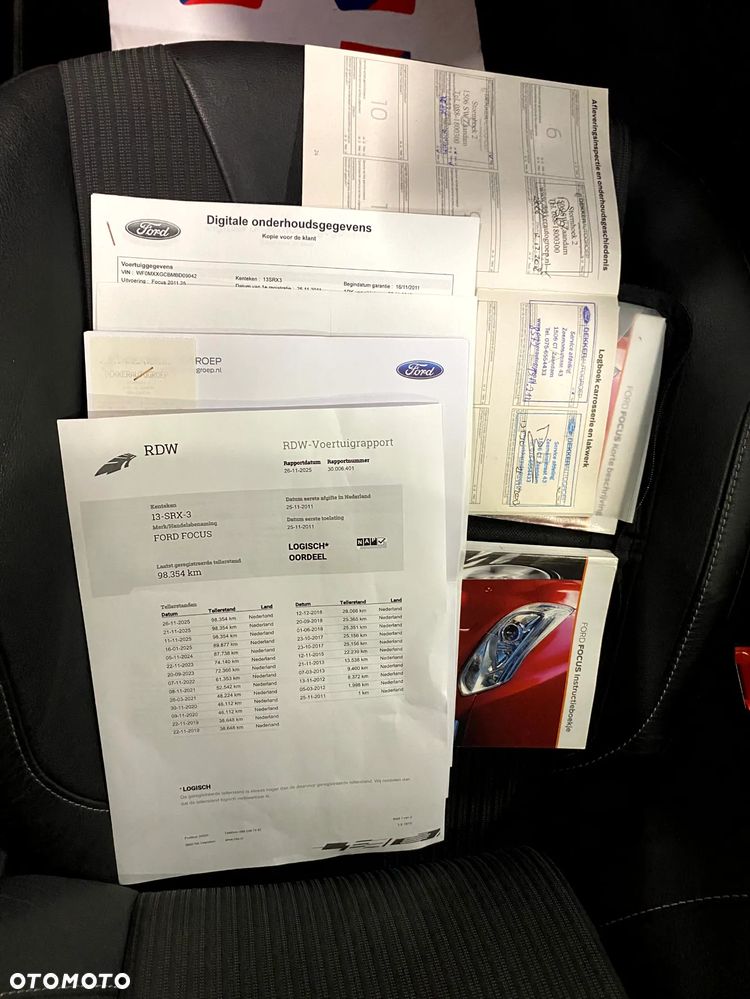 Ford Focus 1.6 Ti-VCT Titanium - 22