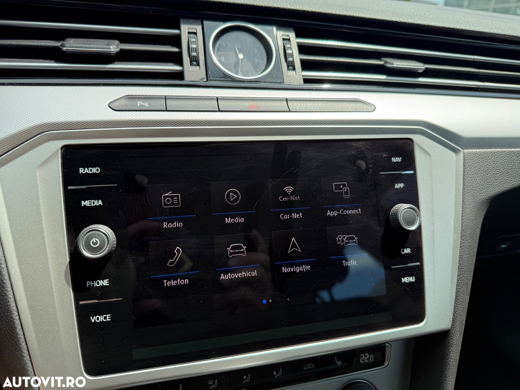 Volkswagen Passat Variant 2.0 TDI DSG Comfortline - 24