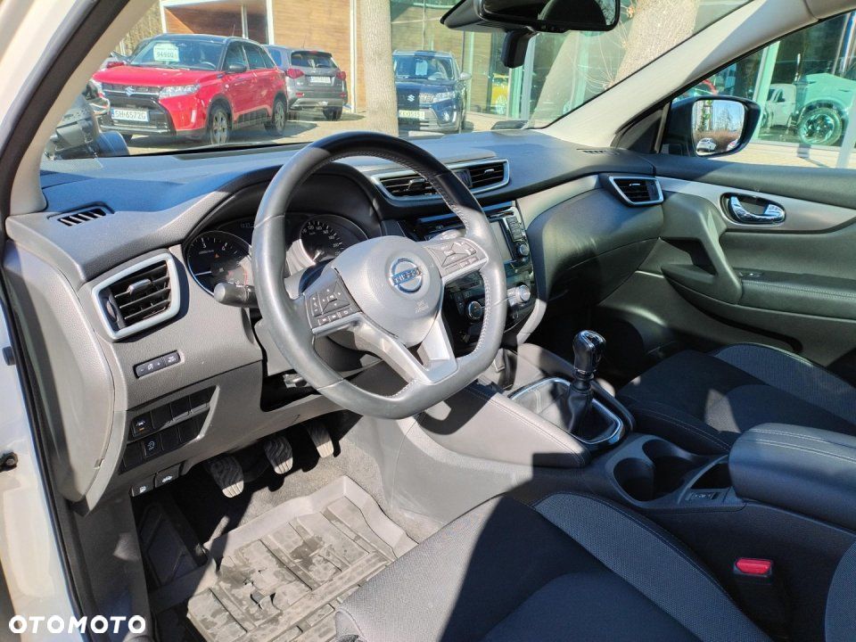 Nissan Qashqai - 9