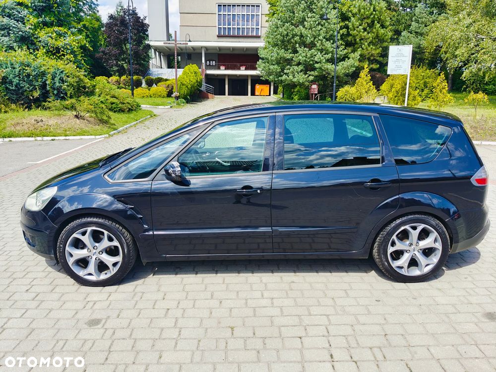 Ford C-MAX 2.0 Platinium X - 4
