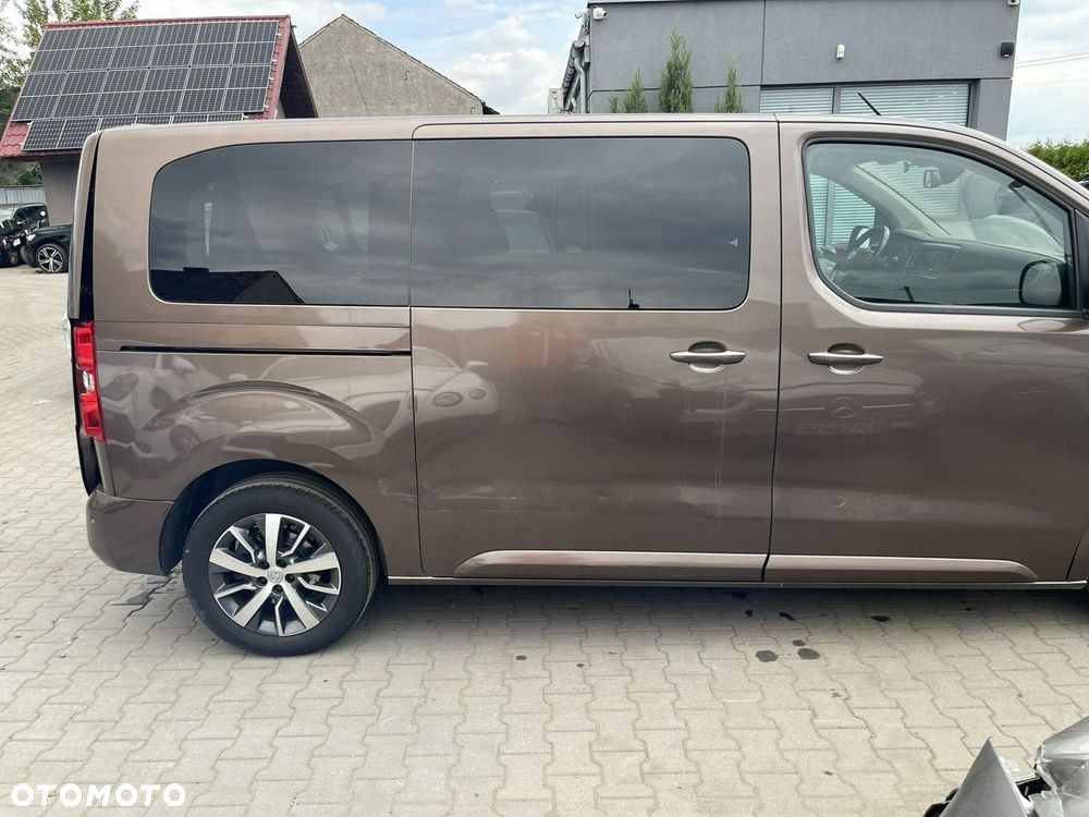 Toyota Proace Verso 2,0-l-D-4D (5-Si.) Autm Family compact - 6