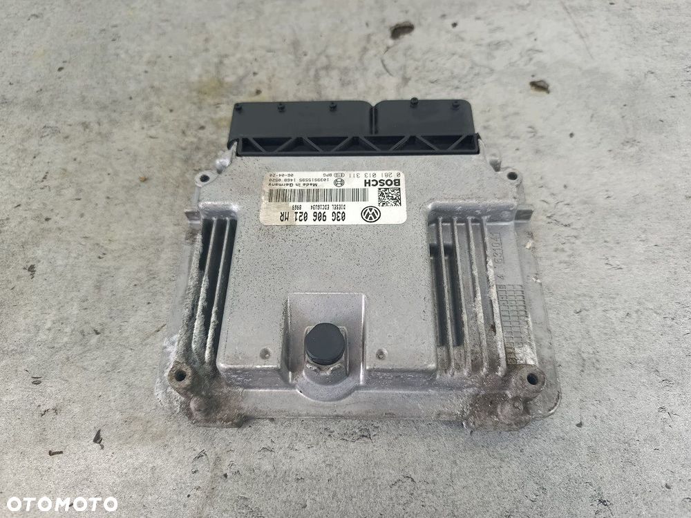 KOMPUTER, STEROWNIK VW PASSAT B6 03G906021MR 0281013311  BOSCH 2.0 TDI - 1