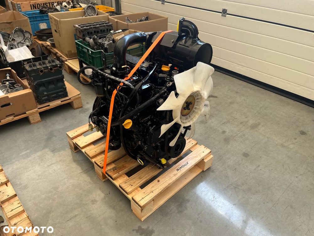 SILNIK Yanmar 4TNE84-TRZ2C 42.7 kVA 4TNE 84 1,995L cena 14000netto - 3