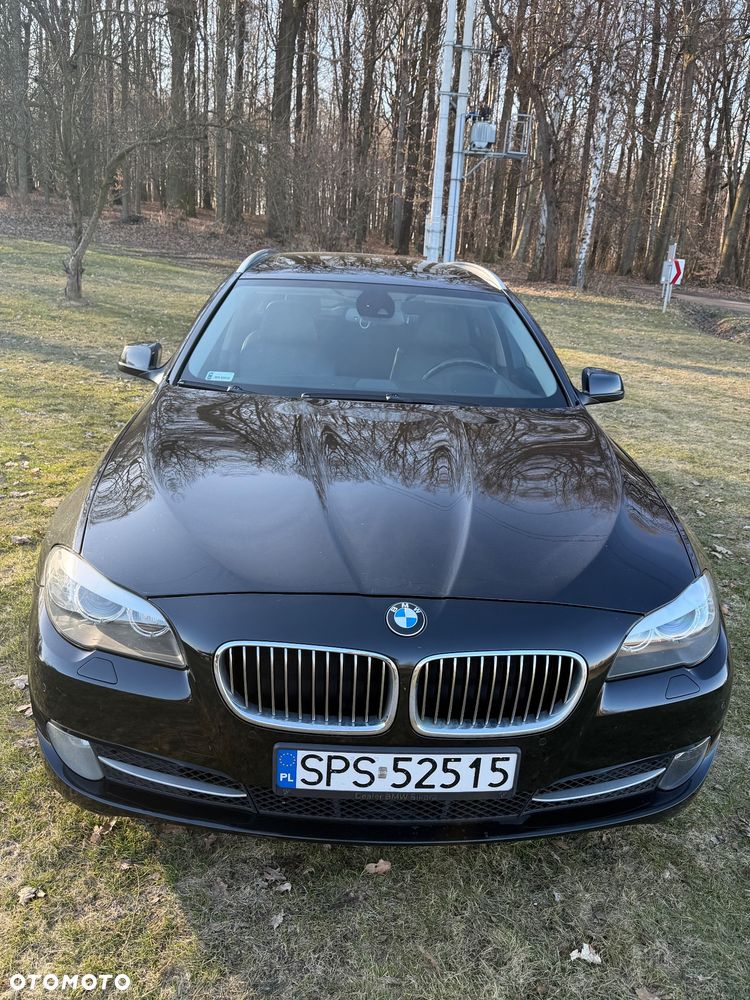 BMW Seria 5 525d - 2