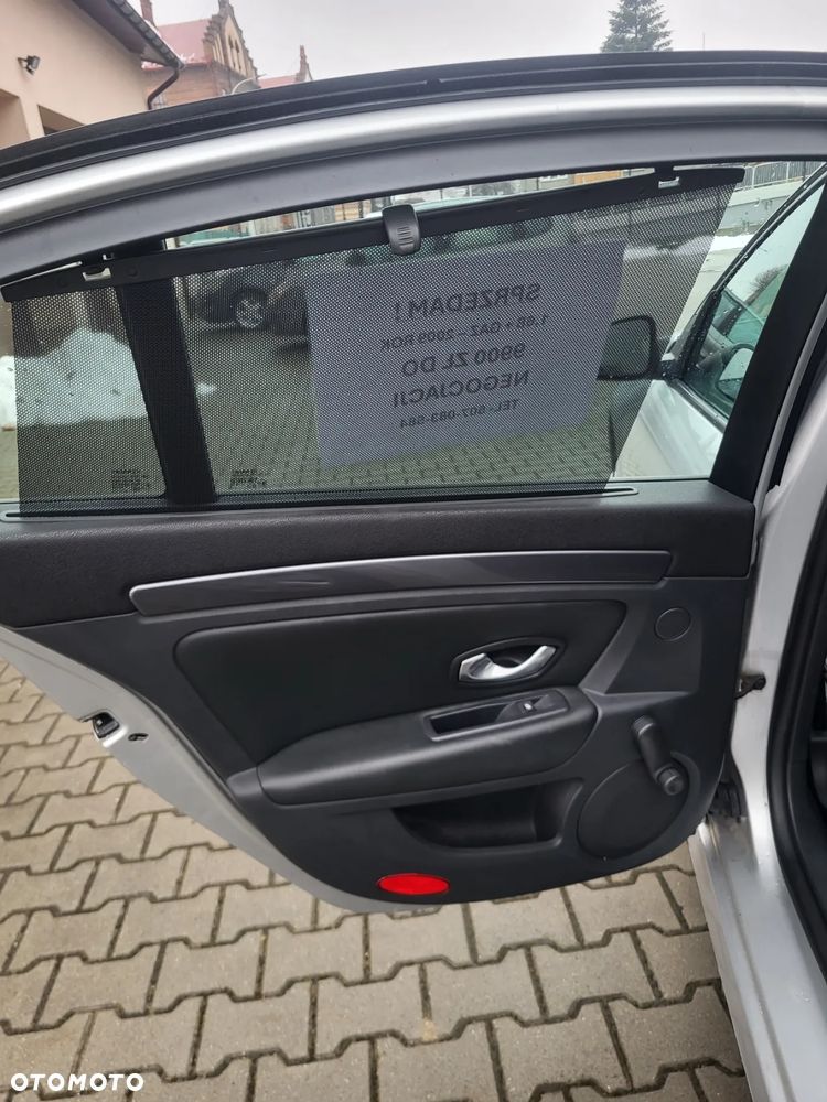 Renault Laguna 1.6 Authentique - 9