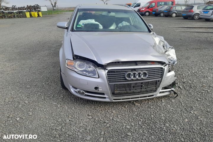 Dezmembrez Audi A4 B7 [2004 - 2008] Avant wagon 5-usi 2.7 TDI MT (180 - 2
