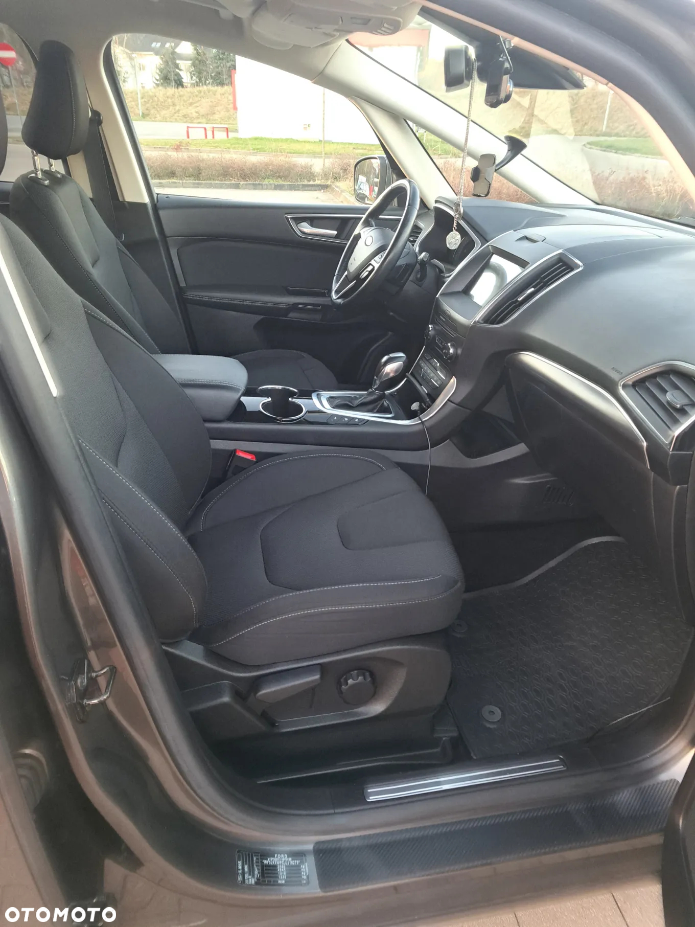 Ford S-Max 2.0 TDCi Titanium PowerShift - 15