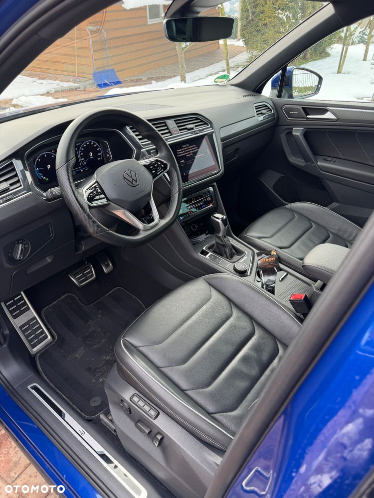 Volkswagen Tiguan 2.0 TDI SCR 4MotION DSG R-Line - 8