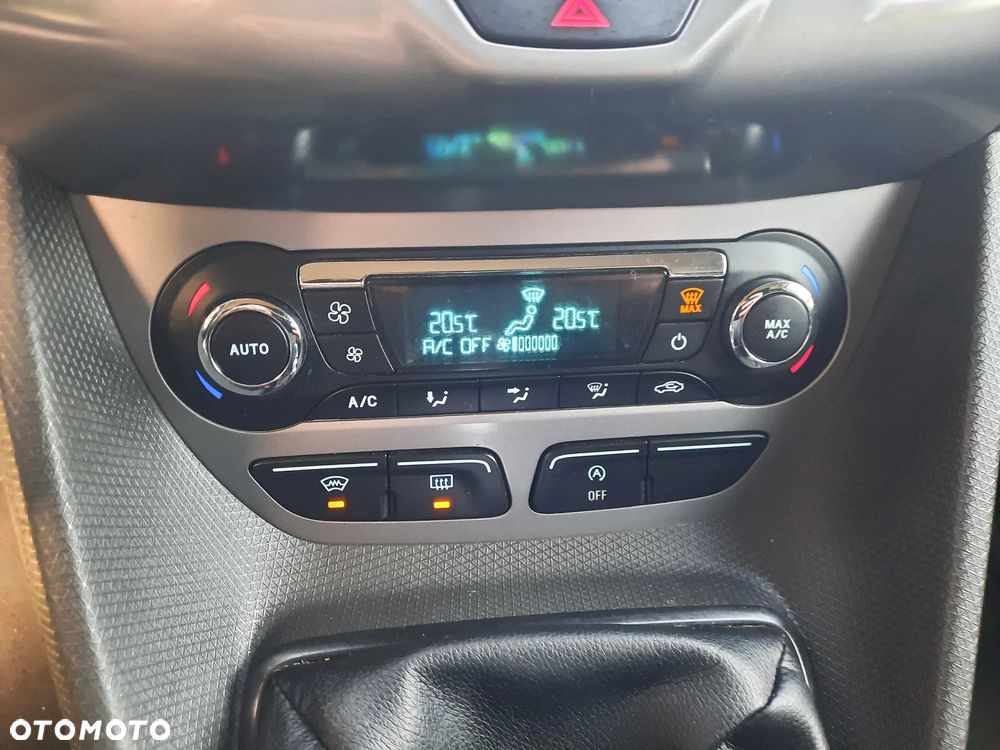 Ford Transit Connect - 20