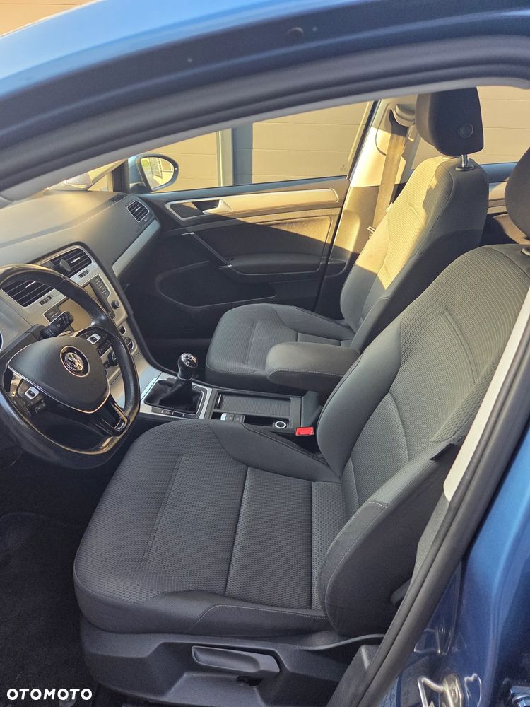 Volkswagen Golf 1.4 TSI BMT Comfortline - 14