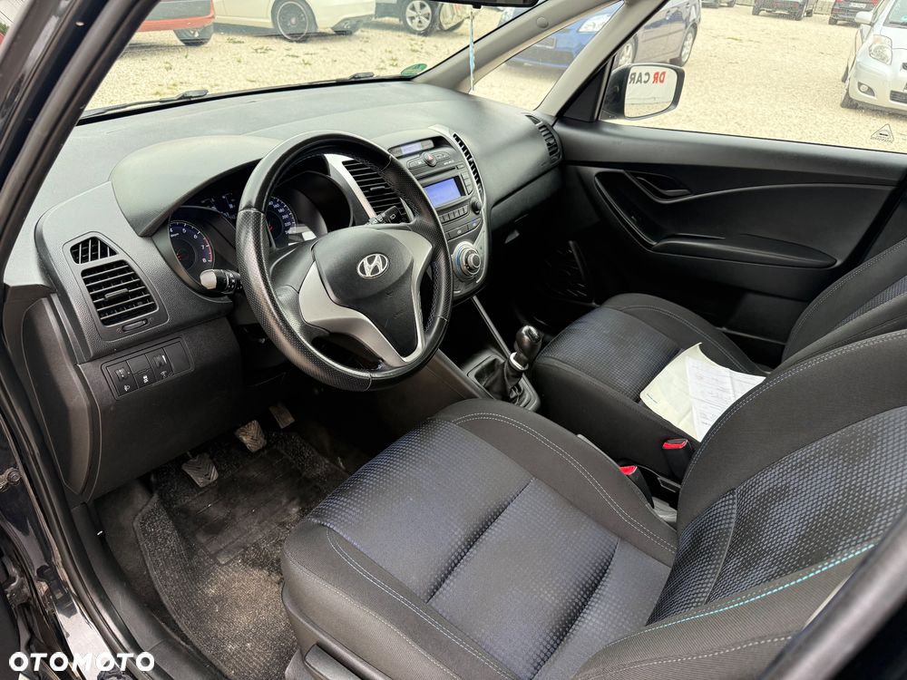 Hyundai ix20 - 8