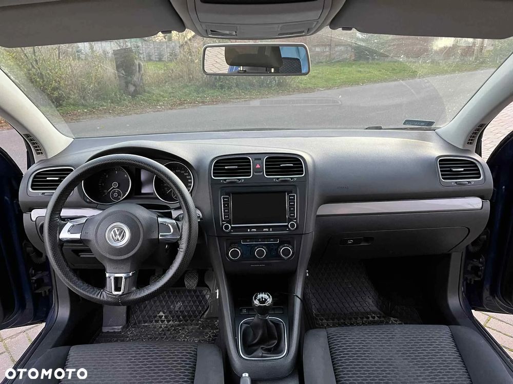 Volkswagen Golf 1.6 TDI DPF MATCH - 12