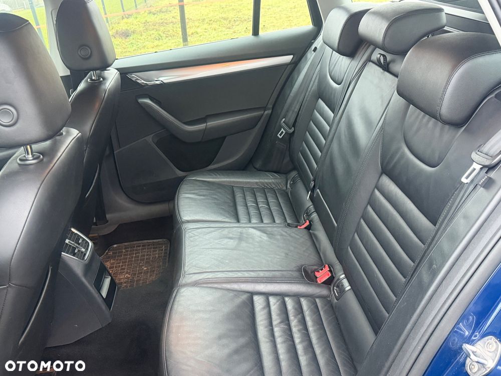 Skoda Octavia 1.4 TSI G-TEC DSG Ambition - 30