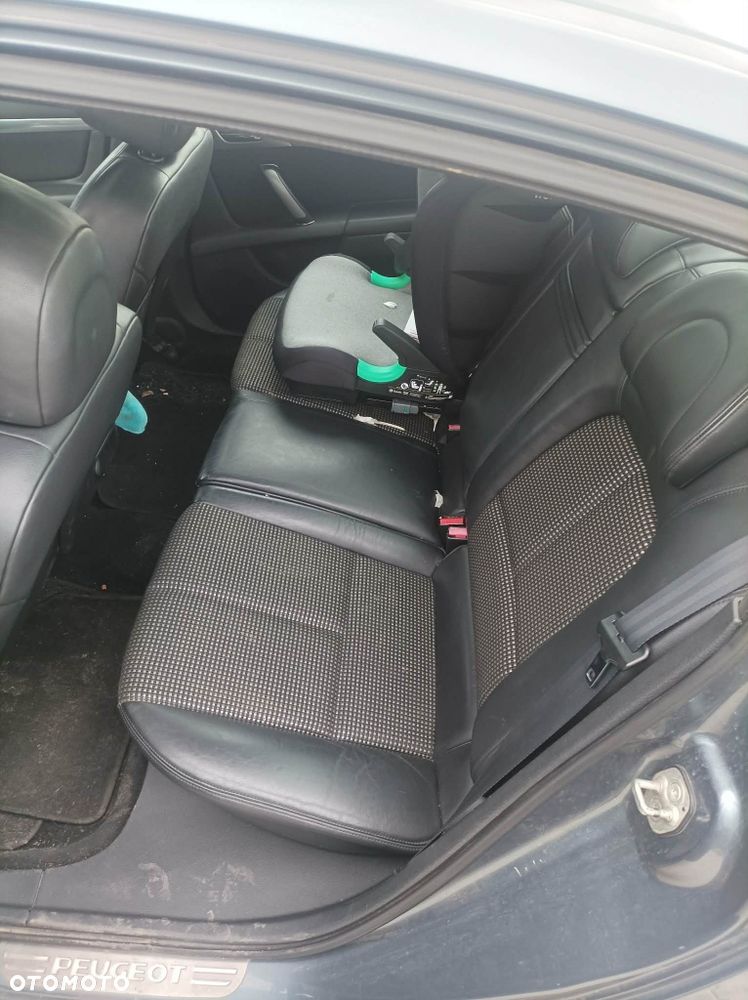 Peugeot 407 - 5